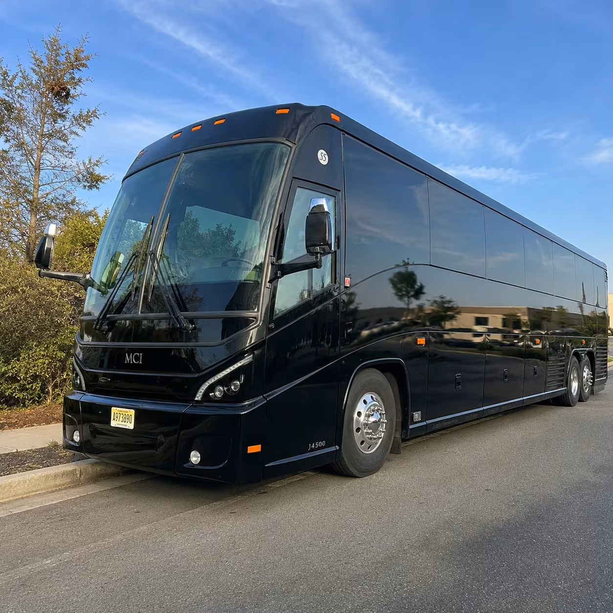 buckeye shuttle buses for corporate and sports team travel